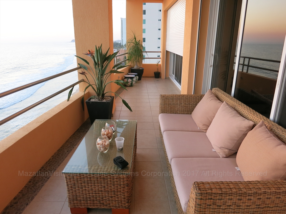The spacious interior living room of a fully furnished vacation apartment