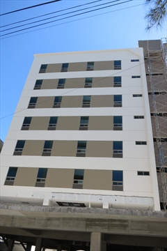 AV Inn Hotel exterior street frontage in the tourist sector