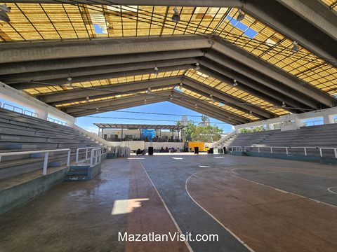 Interior views of Cancha Germán Evers in Mazatlán