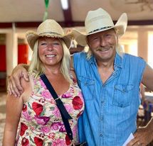 Country artists Aaron and Sharyn Halliday close up portrait